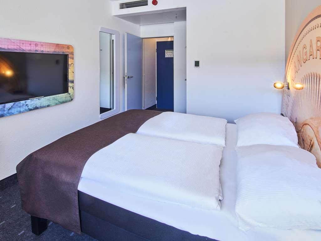 B&B Hotel Offenbach-Kaiserlei Quarto foto